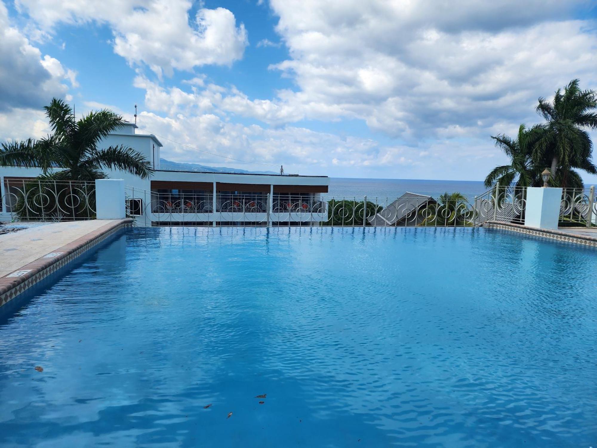 Hotel 39 Jamaica Montego Bay Ngoại thất bức ảnh