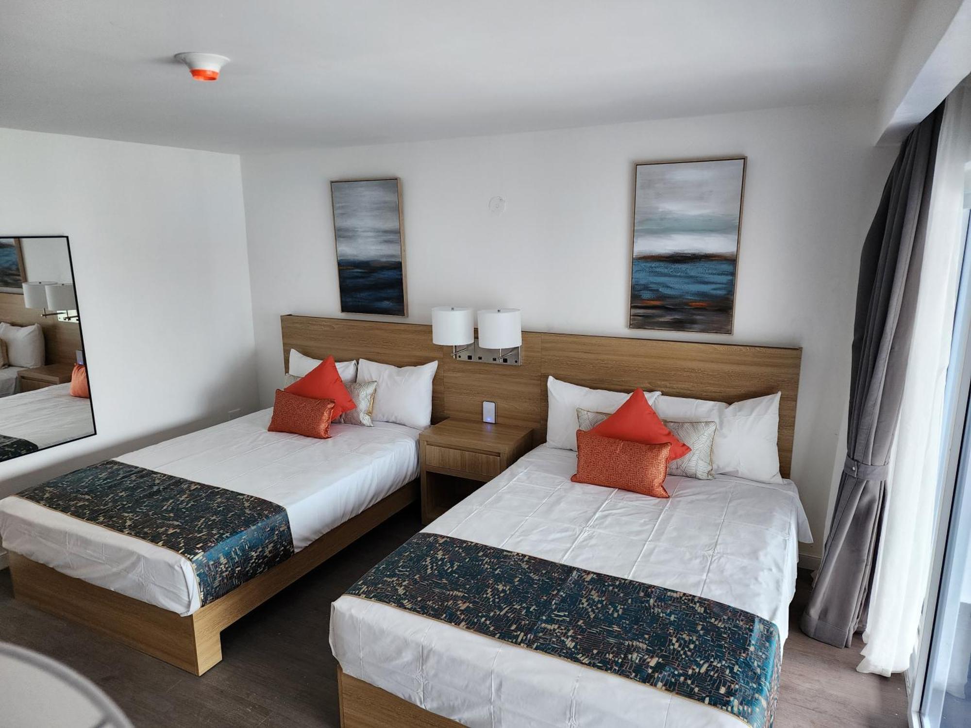 Hotel 39 Jamaica Montego Bay Ngoại thất bức ảnh